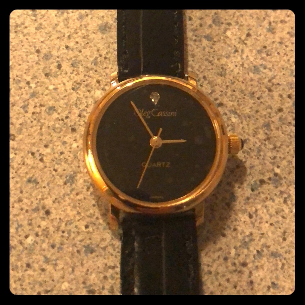 Oleg Cassini women’s watch. Genuine Diamond